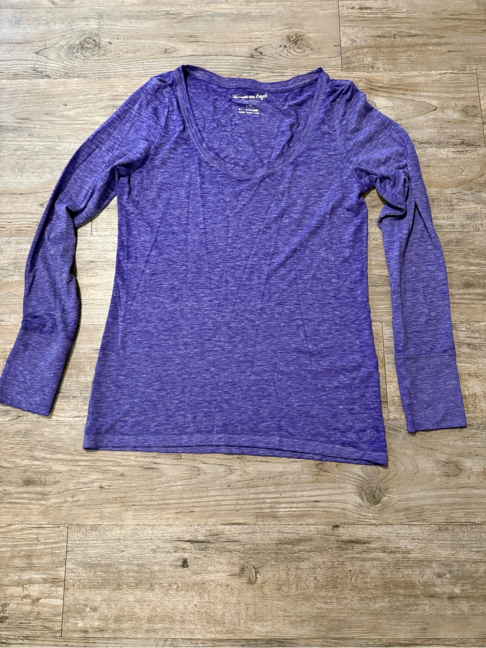 American Eagle Outfitters Heathered Purple Long Sleeve Scoop Neck Tee